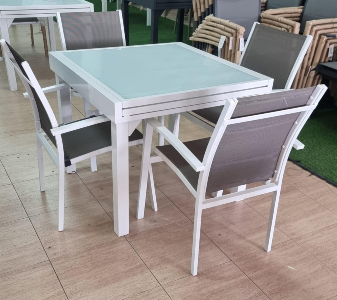 שולחן אלומיניום נפתח 180*90*90 לבן +4כסאות אלומיניום לבן ויולטה VIOLETTA ATM2304