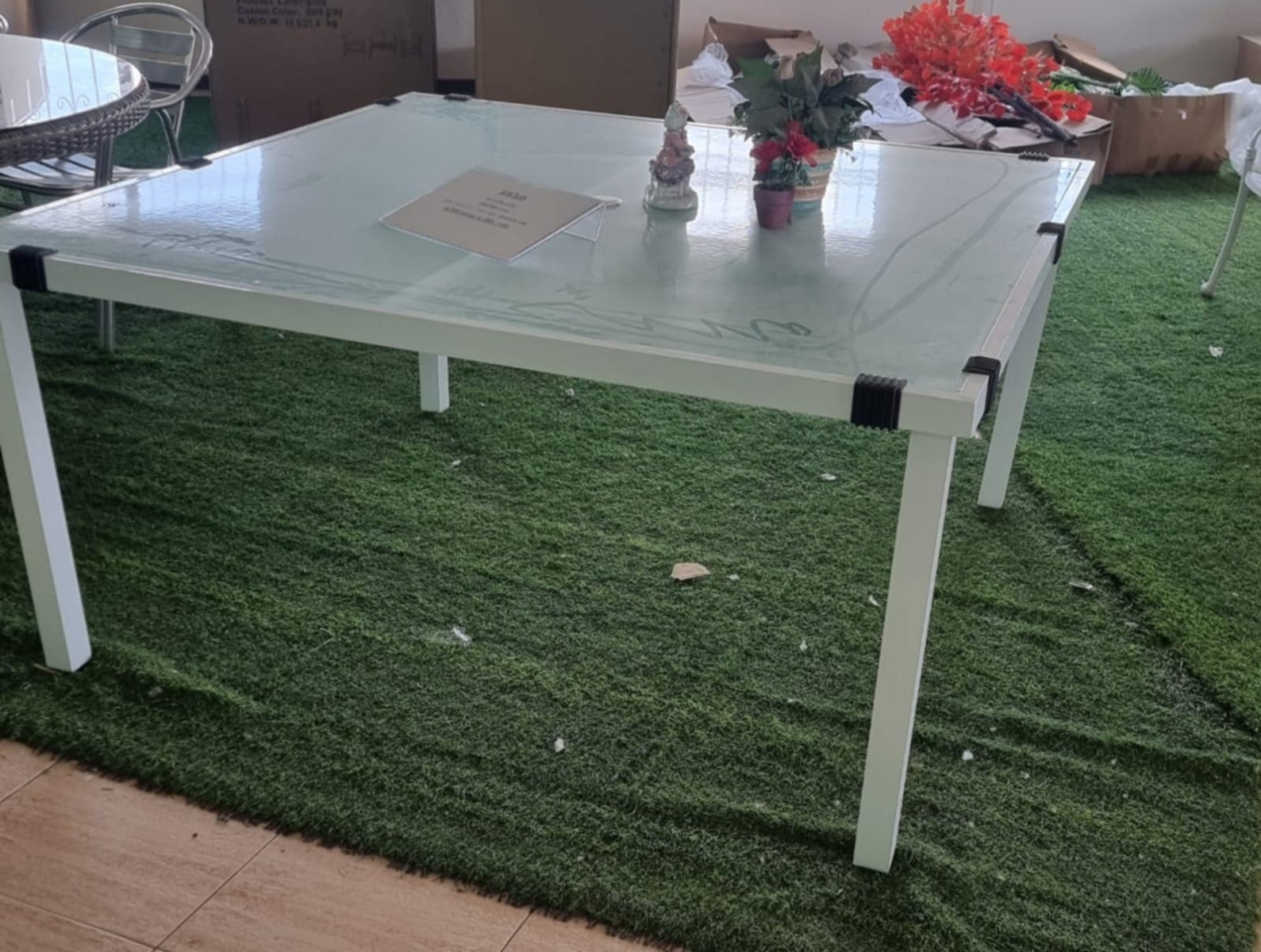 שולחן אלומיניום לבן 150X150 ניו יורק NEW YORK AT 2017